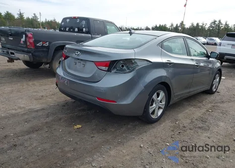 2016 Hyundai Elantra Value Edition из США, поврежденный, VIN KMHDH4AE2GU623324